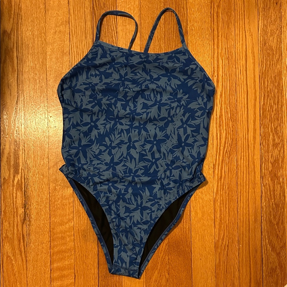 Jolyn Onsie - "perry" size 34